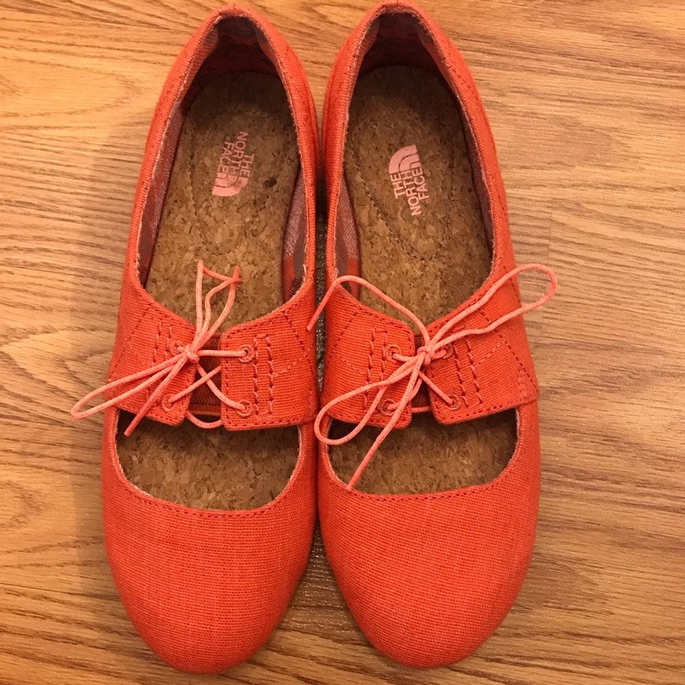 The North Face Shoes Size 6